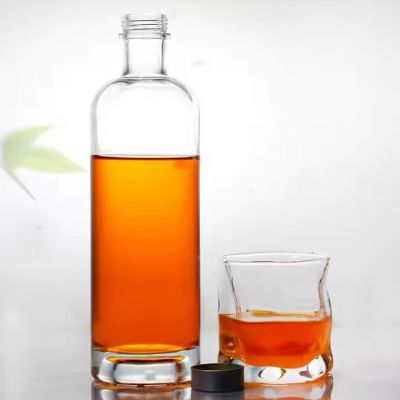 custom rounded shoulders and short neck vodka brandy whisky tequila bottle 500 ml 700 ml 750 ml cork Screw cap Plastic cap Glas