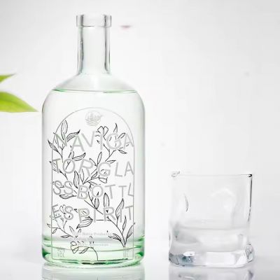 Custom 375ml 500ml 700ml 750ml label Flint empty bottle Glass spirit bottle Rum Vodka bottle with lid