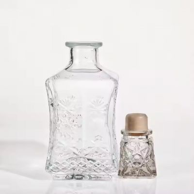 ODM Super Flint Tequila 500ml Glass Bottles With Caps