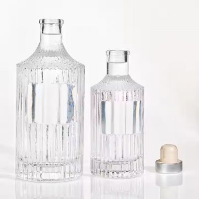 Screen printed recyclable white 500ml 750ml glass liquor spirits brandy bottles with lid
