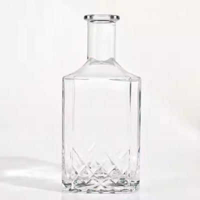 Customized Bouteille 700ml Spirit liquor Glass Bottles With ISO