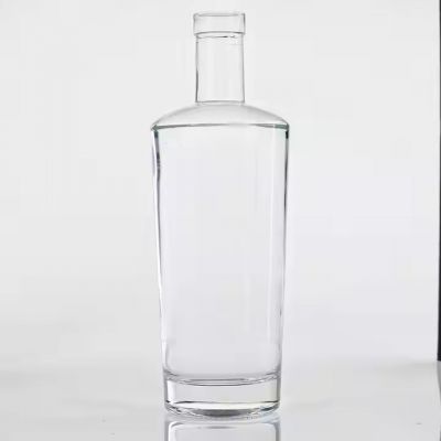 Popular round bottle 750ml high-end vodka white rum custom glass bottle with cork