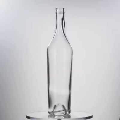 Manufacturer OEM/ODM low price 700ml 750ml spirits vodka liquor glass bottles with cork