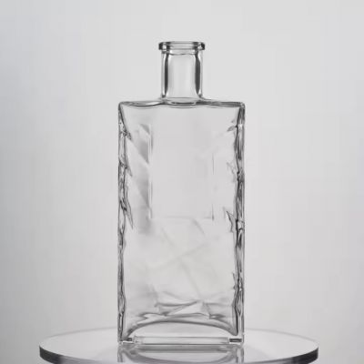 Exquisite free samples recyclable 500ml 750ml 700ml gin brandy spirits glass bottles for liquor