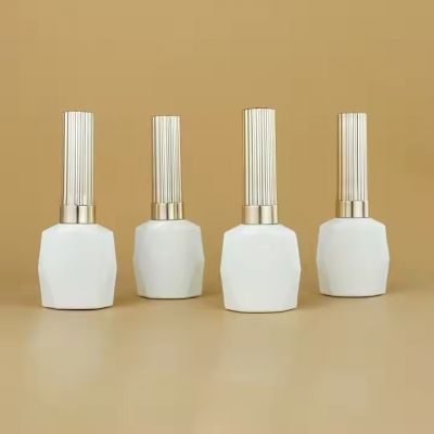 Empty White Nude Gel Nail Polish Custom Logo Luxury Bottles New Design Nail Polish Glass Bottle With Brush