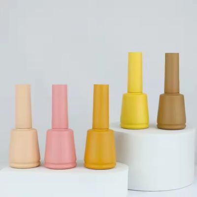Custom Empty Nail Polish Bottle with Decorative Cap Color Coated Gel 7ml Nail Polish Glass Bottle