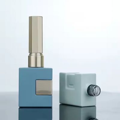 13ml Light Therapy Empty Uv Gel Nail Polish Bottle With Custom Design and Custom Logo Luxury Bottles
