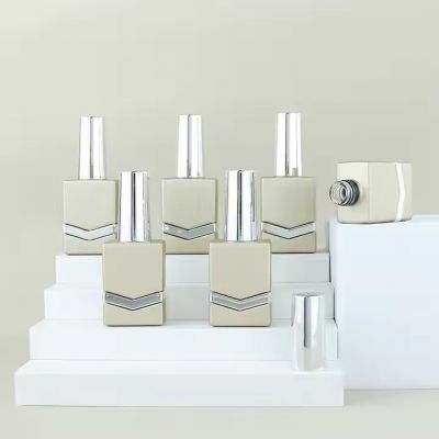 Wholesale 10ml Gold Glass Custom Empty UV Nail Polish Bottle