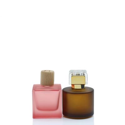 Perfume Spray Bottle Cap and Box for Cosmetics Glass Bottle Perfume Hot Sale Glass for Women Screen Printing Square Custom Cap