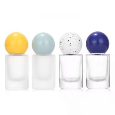 Hot Selling Perfume Bottle 15ml Frosted White Clear Glass Perfume Bottle Round Glass Spray Perfume Bottle With Round Caps