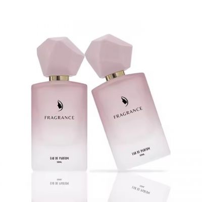 Best Selling Pink Square Glass Perfume Bottle 50ml Perfume Glass Bottle Luxury Scrub Perfume Glass Bottles With Box Packaging