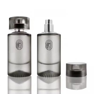 New Arrival Luxury Custom 50ml Empty Perfume Bottle Round Frosted Black Perfume Bottle With Box Packaging