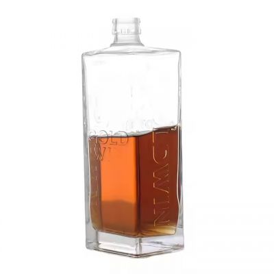 Customized Design Reusable 750ml Square Flat Shoulder Whisky Brandy Vodka Glass Bottle Olive Oil Dispenser Bottle Set