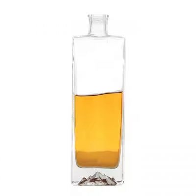 Iceberg Bottles Luxury Custom Printing Empty Square Bottle Upscale Quality Wholesale New Design 500ml 750ml Capacity Decal