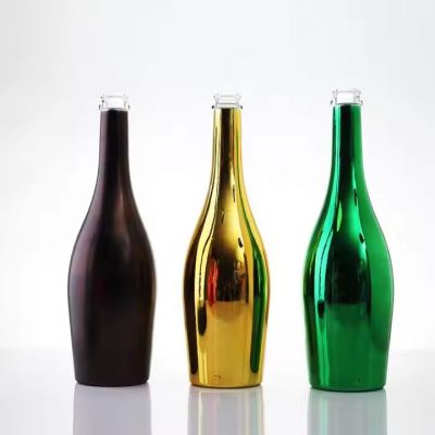 2024 Round High Quality 75cl Gold Champagne Empty Extra Flint Clear Alcohol Glass Bottles for Liquor