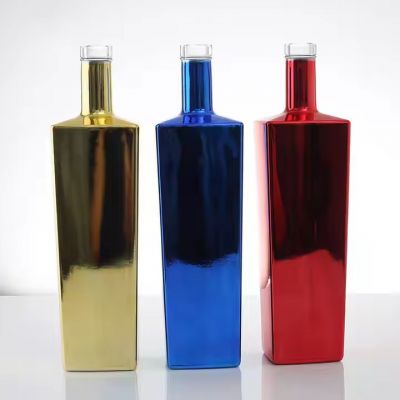 Wholesale Custom 750ml Square Electroplated Bottle for Whisky Glass Bottle for Rum With Cork Stopper Glass Liquor Wine Bottle