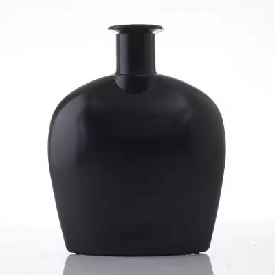 Wholesale Empty Matte Black Food Container Spice Honey Jar Whiskey Vodka Spirit Liquor Glass Bottles With Cap Cork
