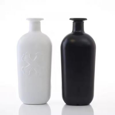 Luxury Custom Clear Design Empty Factory Price Vodka Gin Whiskey Liquor Brandy Rum Whisky Tequila Spirits Glass Bottles