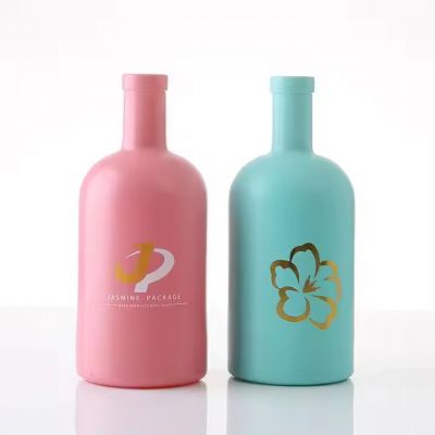 Customized Beautiful Glass Alcohol Container 250ml 500ml 750ml 1000ml Whiskey Liquor Bottle Rum Glass Bottle With Cork