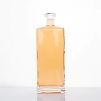 750ml Empty Rum Glass Bottle Rectangle Whisky Bottle Customized Glass Bottle Vendors 375ml 500ml 750ml 1000ml