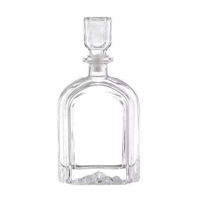 Hot Selling Customized 500ml Whiskey Bottle Lead-free Whiskey Decanter Glass Wine Bottle for Vodka Gin Whiskey