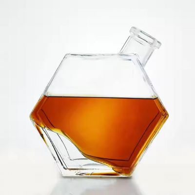Good Glass Bottle Manufacturer in China Super Flint Special Looking Stand Hexagon 700ml Glass Unique Shape Liquor Glass Bottle