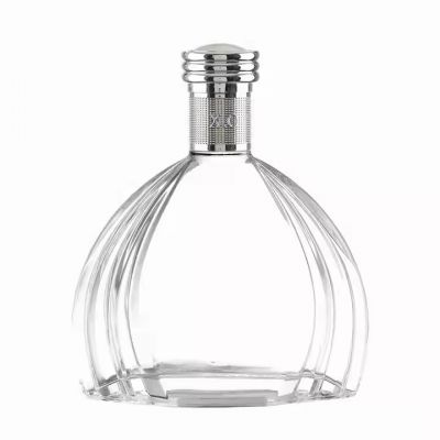 Manufacture700ml Glass Bottles for Vodka Liquor Whisky Gin Rum-Cork Sealing Factory Sale