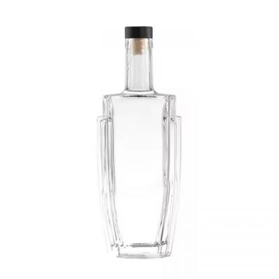 High Grade Transparent Liquor Bottle for Vodka Whiskey Brandy and Tequila with Cork Sealing and Lids