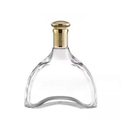 Luxury 750ml Arched Whiskey Brandy Vodka Wine Liquor Glass Bottle Gin Rum Alcohol Bottle XO Glass Bottle With Cork