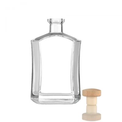 Wholesale Customize 750ml Premium Glass Bottles for Vodka Brandy Whisky Tequila Rum Gin Likore Schaumwein Hot Stamping 100ml