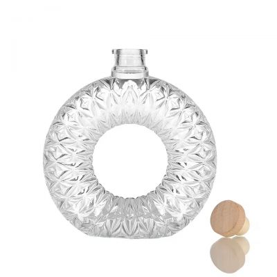 XO Liquor Bottle 500ML Customizable 700ml Vodka Whiskey Champagne Empty Bottle with Screw Cap for Liquor Packaging