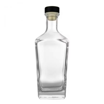 Popular Design 750ml Liquor Glass Bottle Super Flint Extra White Gin Vodka Whiskey Empty Glass Bottles With Cork