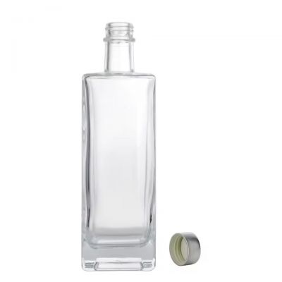 Factory Manufactured Hot Stamping 500ml Empty square Vodka Whisky Bottle Mini Liquor Glass Bottles for Sale