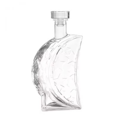 Customized Clear Square Glass Bottle with Cork Seal Roll for Tequila Brandy Empty Spirit Liquor