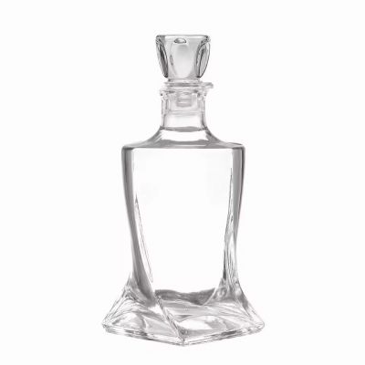 High Quality Square Empty Flint Glass Liquor Wine Bottle 250ml 500ml 750ml Cork Stopper with Flat Glass Lid for Tequila Brandy