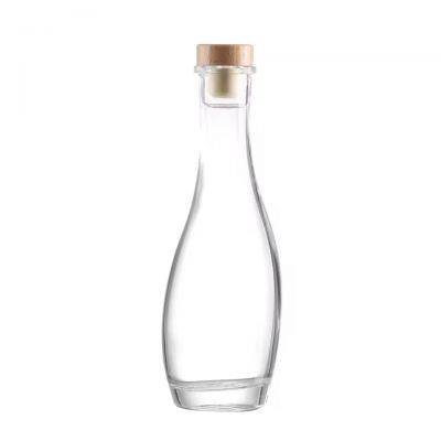 The Hunchback Bowling Pin Transparent Asymmetrical Empty 500ml 750ml Glass Liquor Bottle for Distilleries Bars