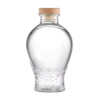 Luxury Premium Vase Shape Empty Embossed Transparent Customized 500ml 750ml Glass Liquor Bottle for Gin Whisky Rum