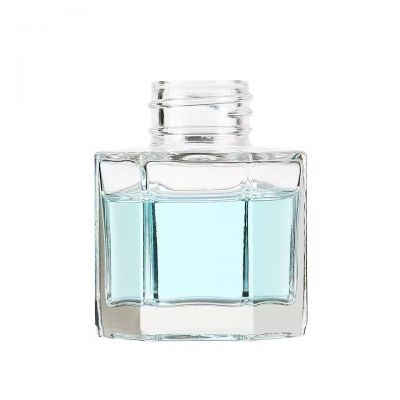 High Quality Stock Supply Decorative Custom Six-Edge Shape 50ml 150ml Glass Bottles for Aromatherapy Oil Perfume Packaging