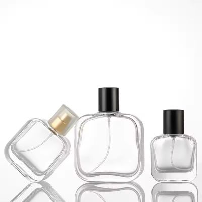 Luxury 30ml 50ml 100ml Flat Square High Flint Empty Spray Pump Perfume Glass Bottles with Black Cap Elegent