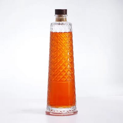750ml Empty Glass Bottle with Cork Custom Logo Design for Tequila and Brandy Alcoholic Drinks