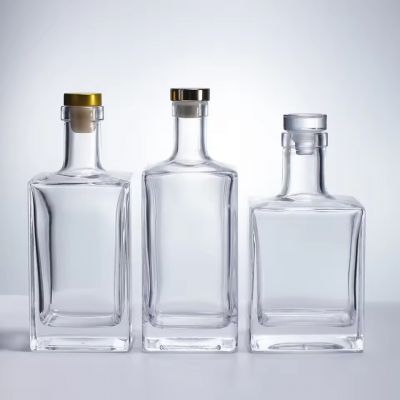 Factory Direct 375ml 500ml 750ml Square Glass Bottles with Cork Sealing for Whiskey Spirit Homemade Juice Tequila