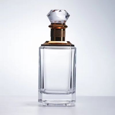 500ml Square Crystal Glass Spirit Bottle Thickened Flat Empty Whisky Vodka Brandy Rum Tequila Capable Screen Printing Screw Seal