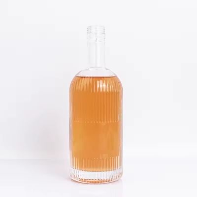 500ml 750ml Wholesale Empty Glass Bottles With White Tamper Proof Cap Spirit Whisky Vodka Mountain