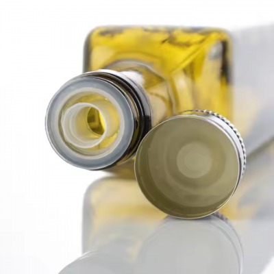 31.5x24mm Food-Grade Aluminium Plastic Olive Oil Bottle Closure ROPP Screw Cap with Pourer Insert