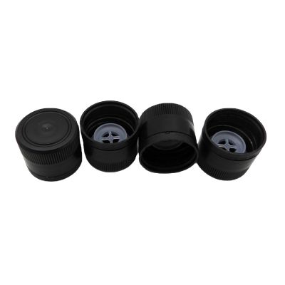 31.5x24mm Black Plastic Olive Oil Bottle Cap with Integrated Leak-Proof Pourer