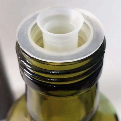 Wholesale Four-Piece Set 30mm Aluminum Caps with Pourer and Shrink Film for Olive Oil Bottles